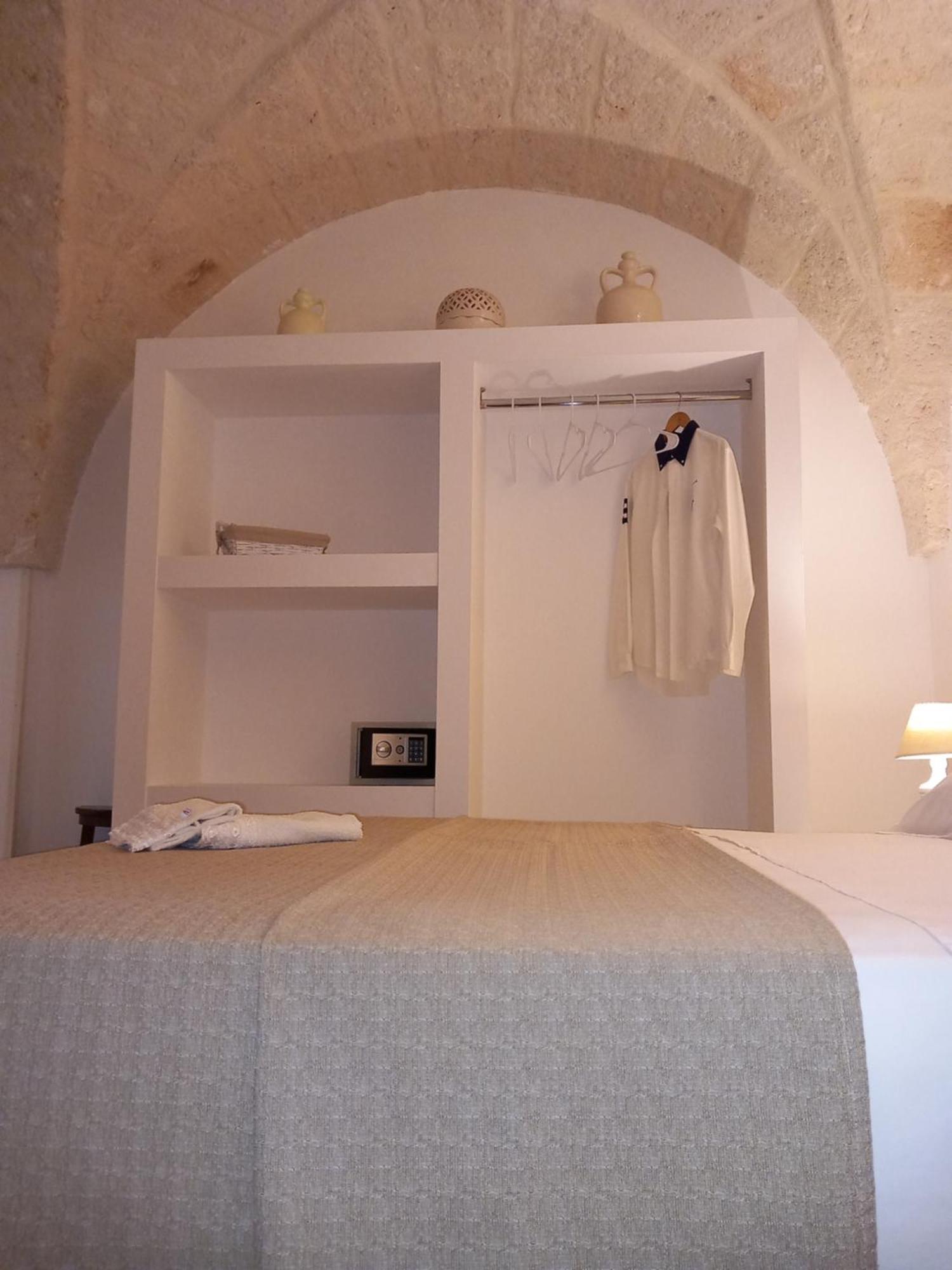 Antica Via Roma B&B E Relax Montalbano  Habitación foto