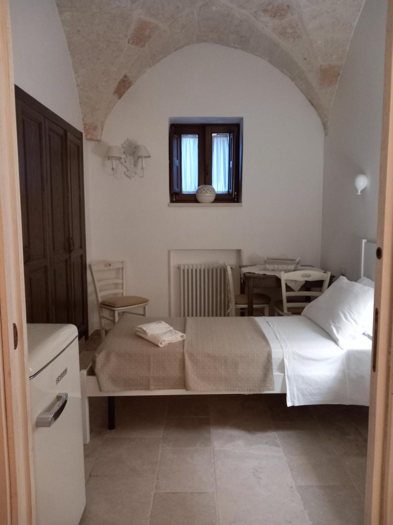 Antica Via Roma B&B E Relax Montalbano  Habitación foto
