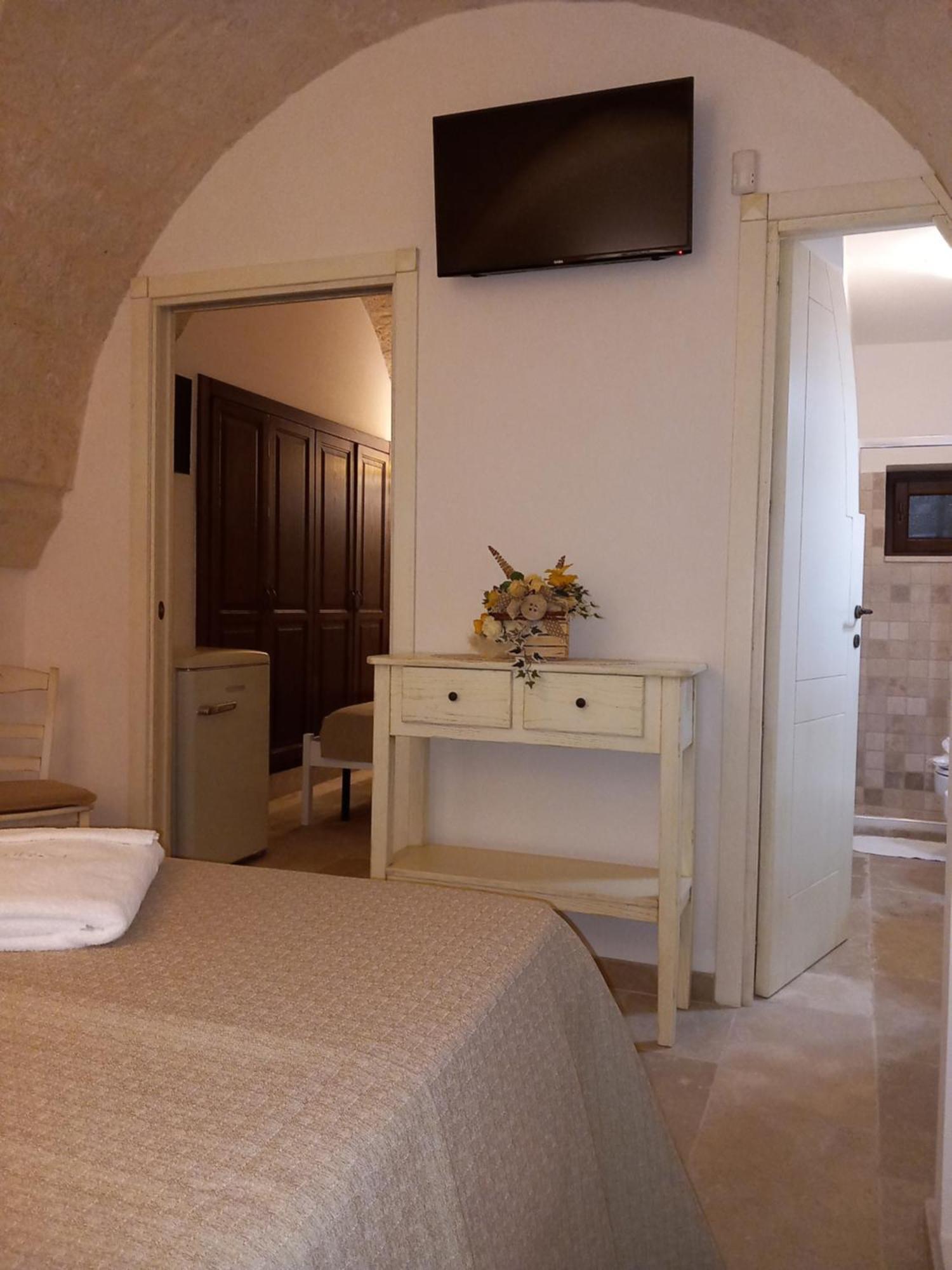 Antica Via Roma B&B E Relax Montalbano  Habitación foto